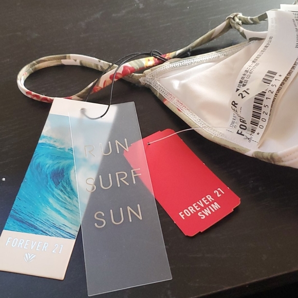 Forever 21 Tropical Bikini Swim Top - Picture 5 of 5